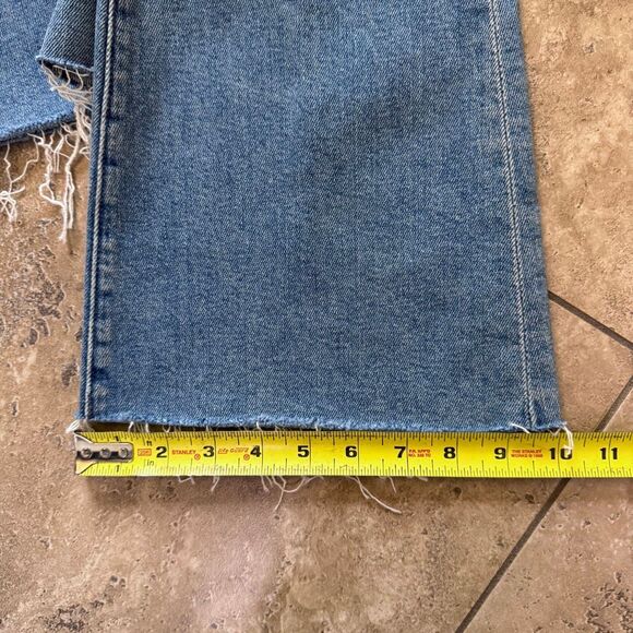 NEW Mother The Weekender Fray Mid Rise FIare Jeans Size 29 Glow Up Blue Denim - Picture 16 of 16